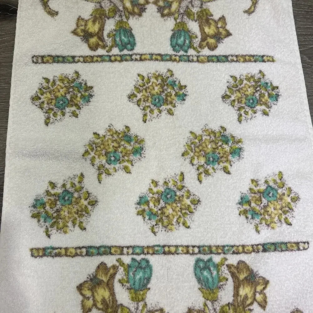 VTG Boho Yellow Blue White Floral Hand Towel 25” x 14.5” Leshner Fringe